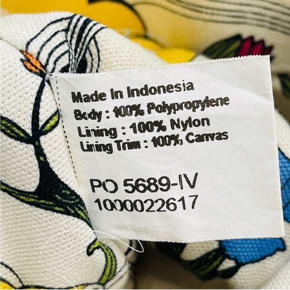 The Sak double strap crochet shoulder bag coastal beach tote - Picture 6 of 14